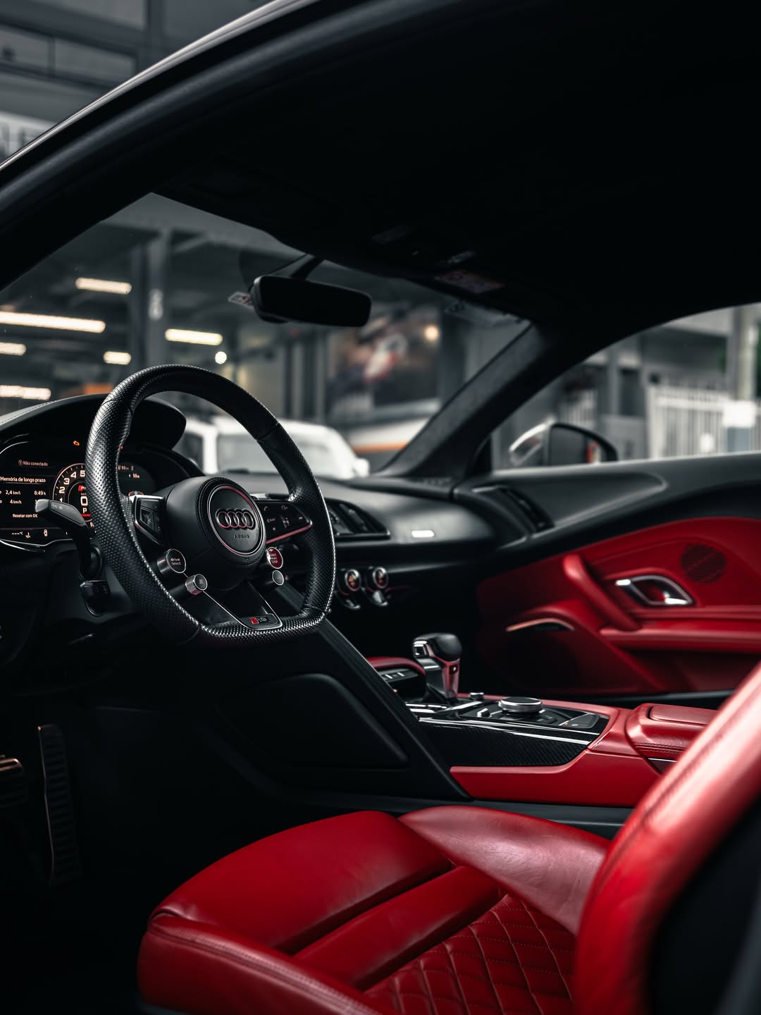 AUDI R8 V10 - Imagem 10