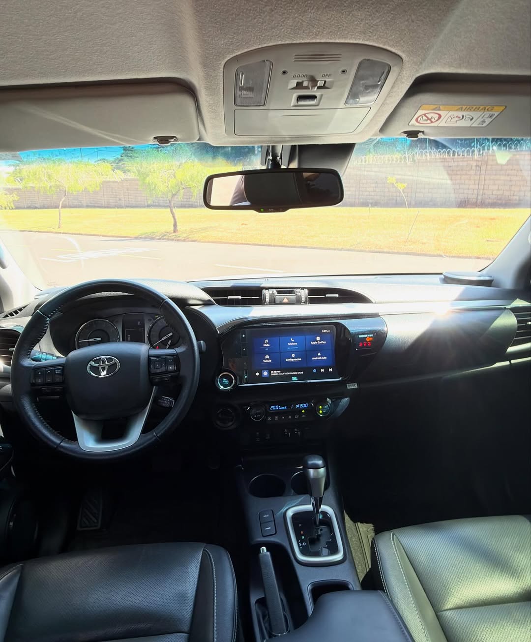 TOYOTA HILUX SRX - Imagem 10