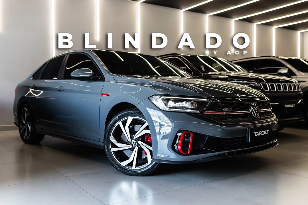 VOLKSWAGEN JETTA GLI BLINDADO - Imagem 1