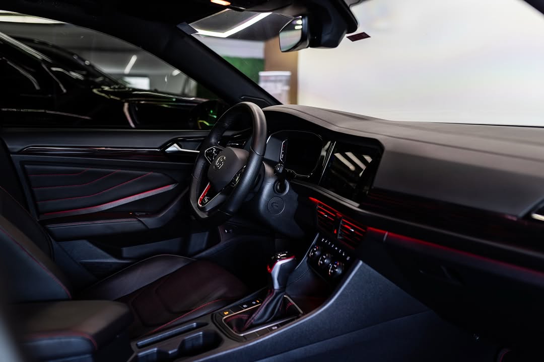 VOLKSWAGEN JETTA GLI BLINDADO - Imagem 8