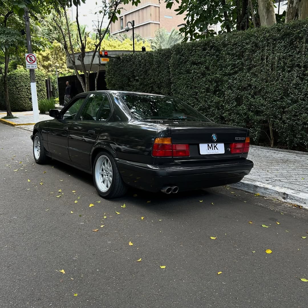 BMW 535I INDIVIDUAL - Imagem 4