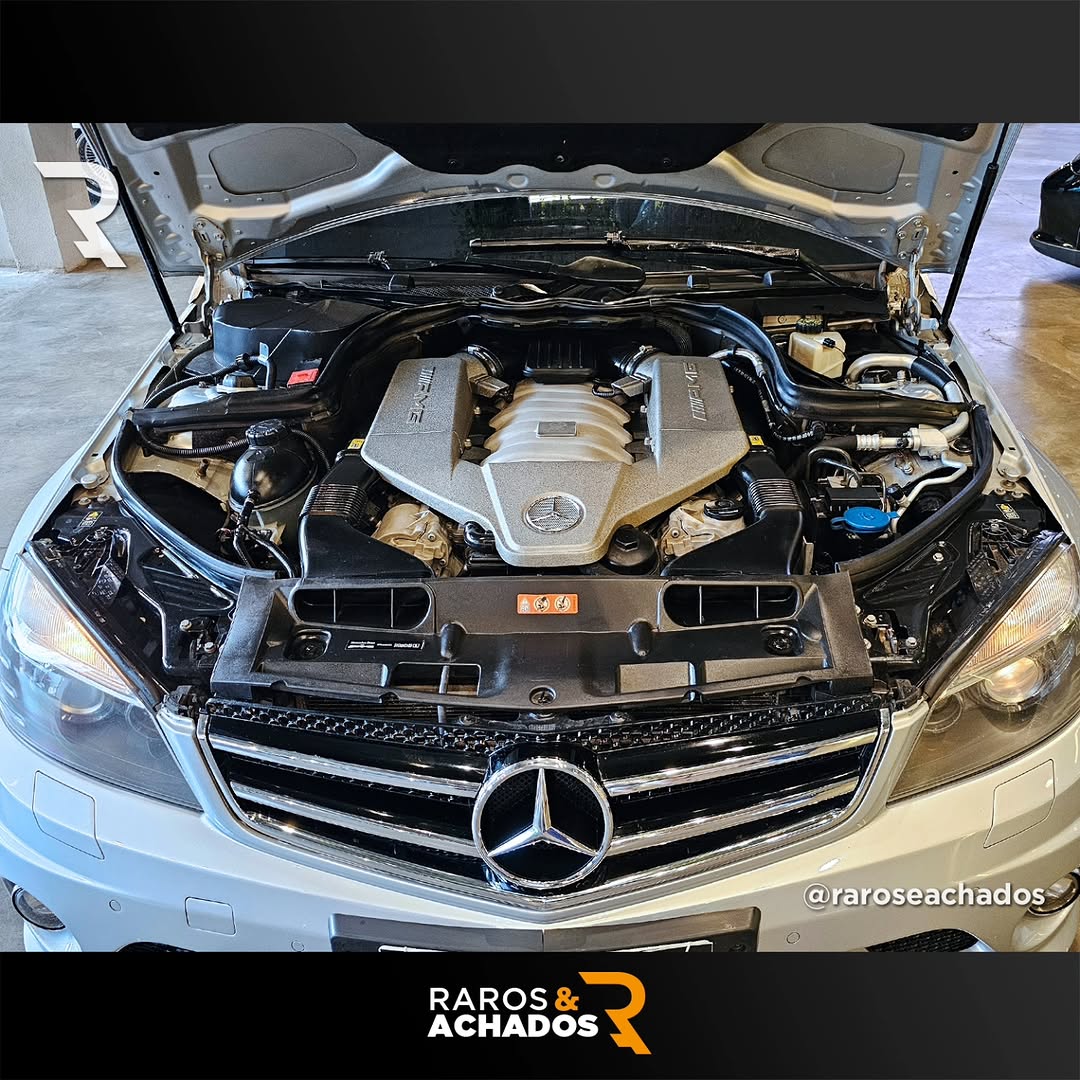 MERCEDES-BENZ C63 AMG - Imagem 14