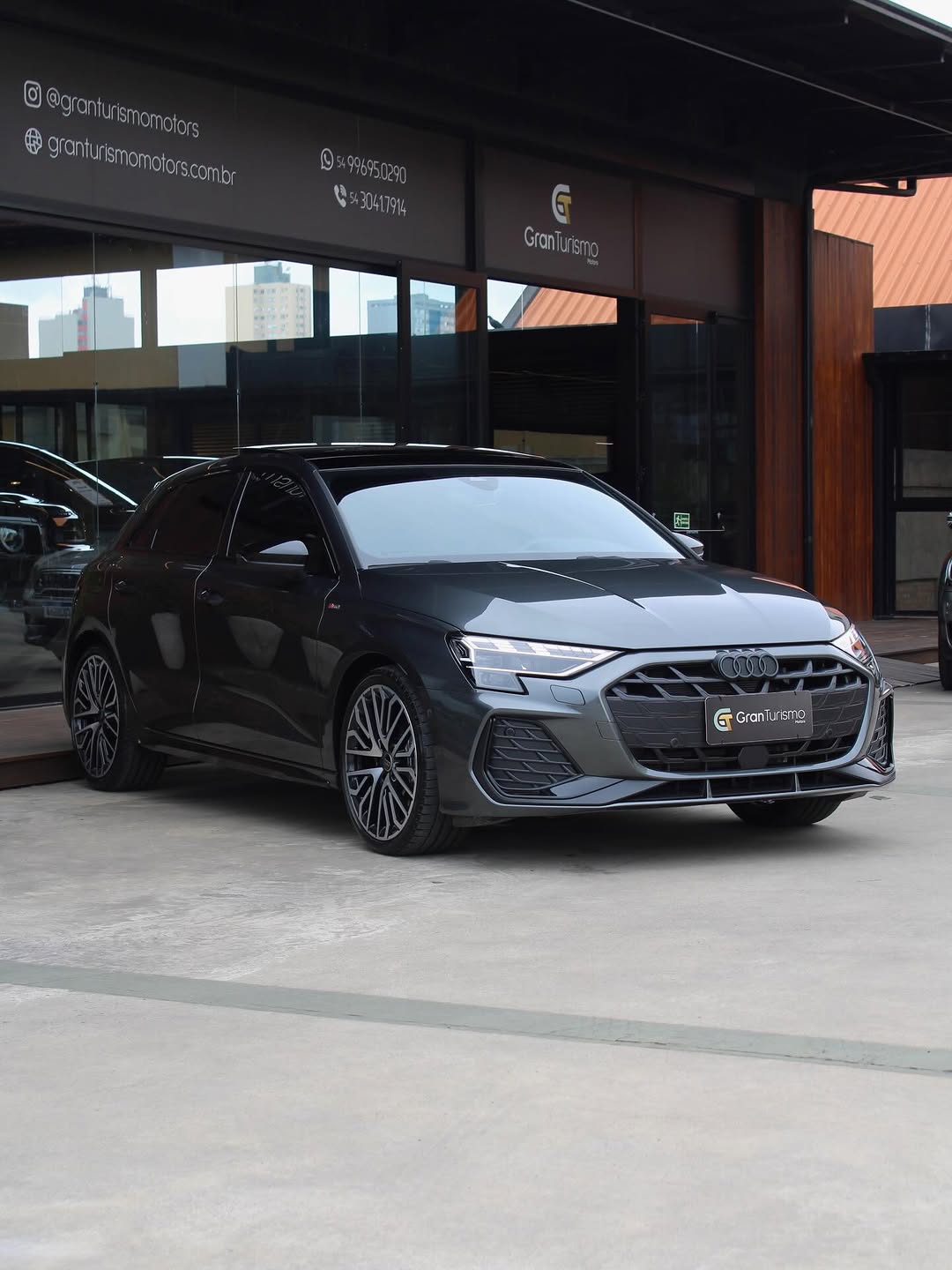 AUDI A3 PERFORMANCE BLACK - Imagem 2