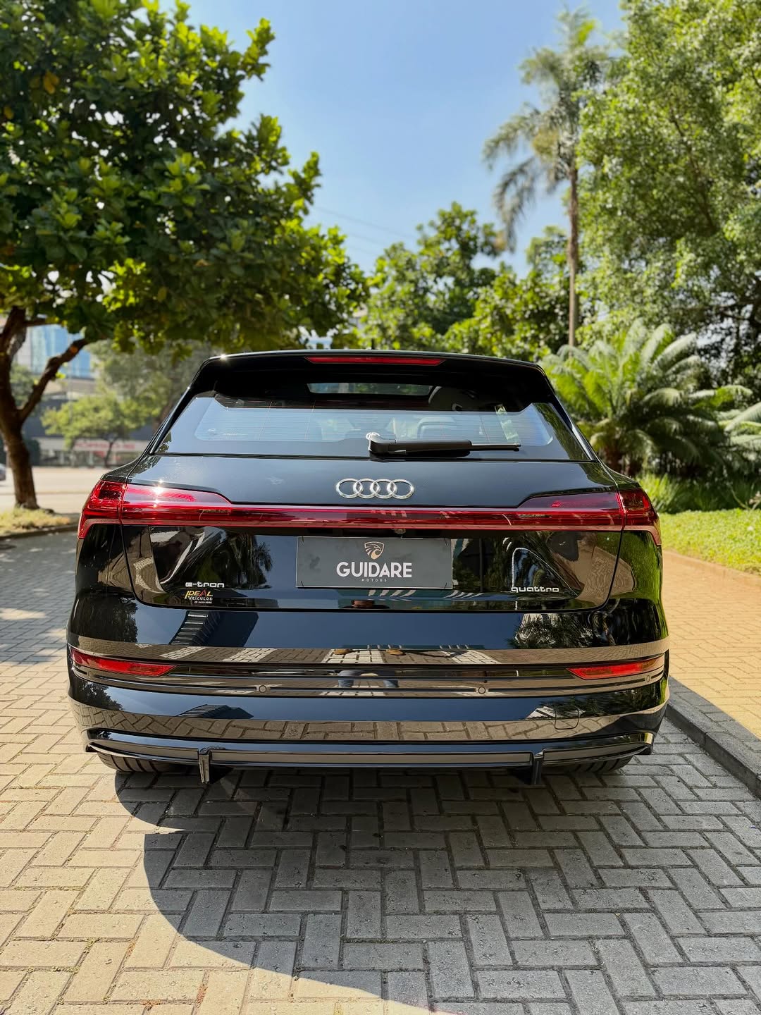 AUDI E-TRON PERFORMANCE BLACK QUATTRO - Imagem 7