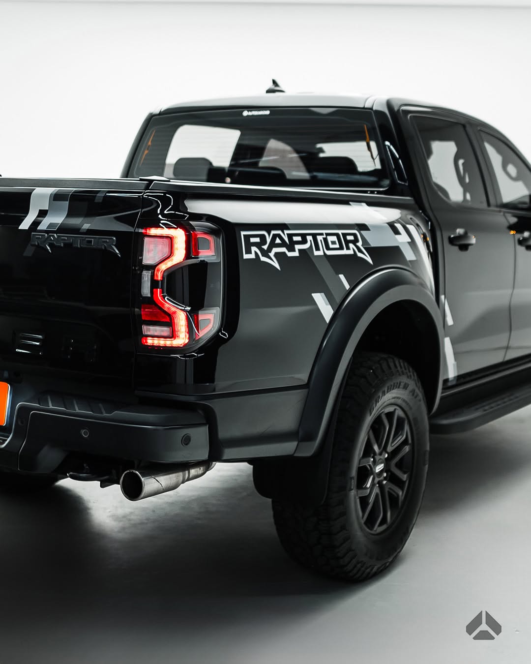 FORD RANGER RAPTOR - Imagem 10