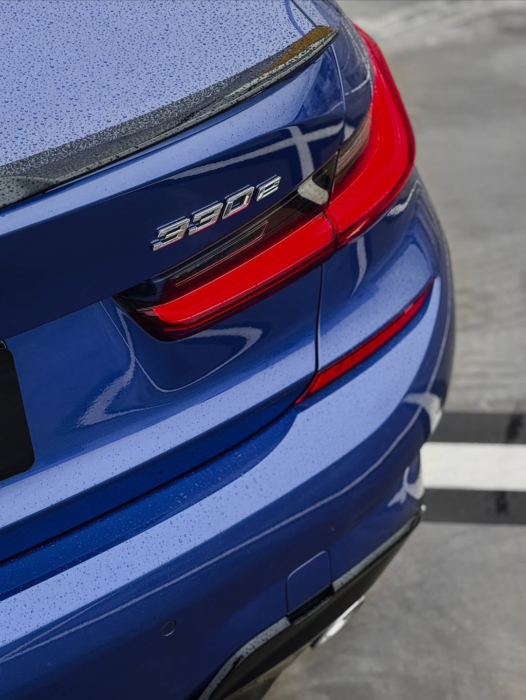 BMW 330E M SPORT - Imagem 2