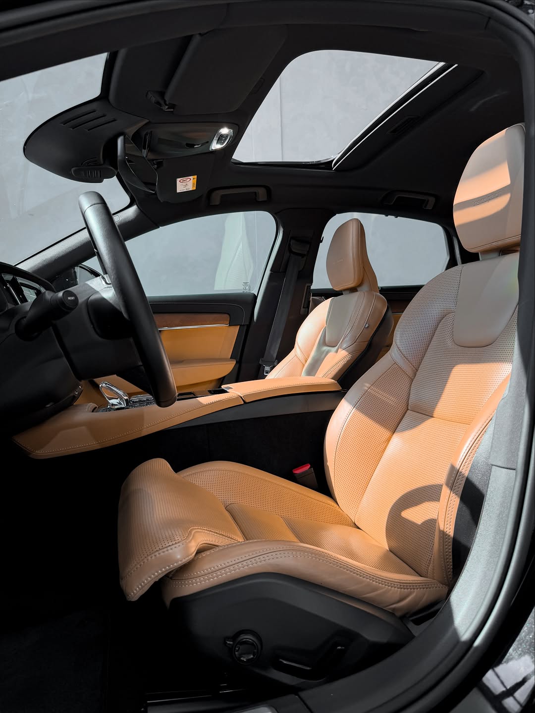 VOLVO S90 T8 - Imagem 5