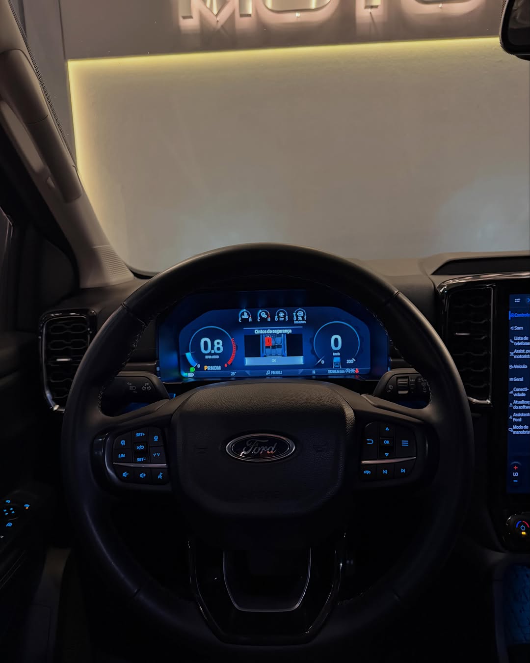 FORD RANGER LIMITED+ 3.0 V6 4X4 - Imagem 4