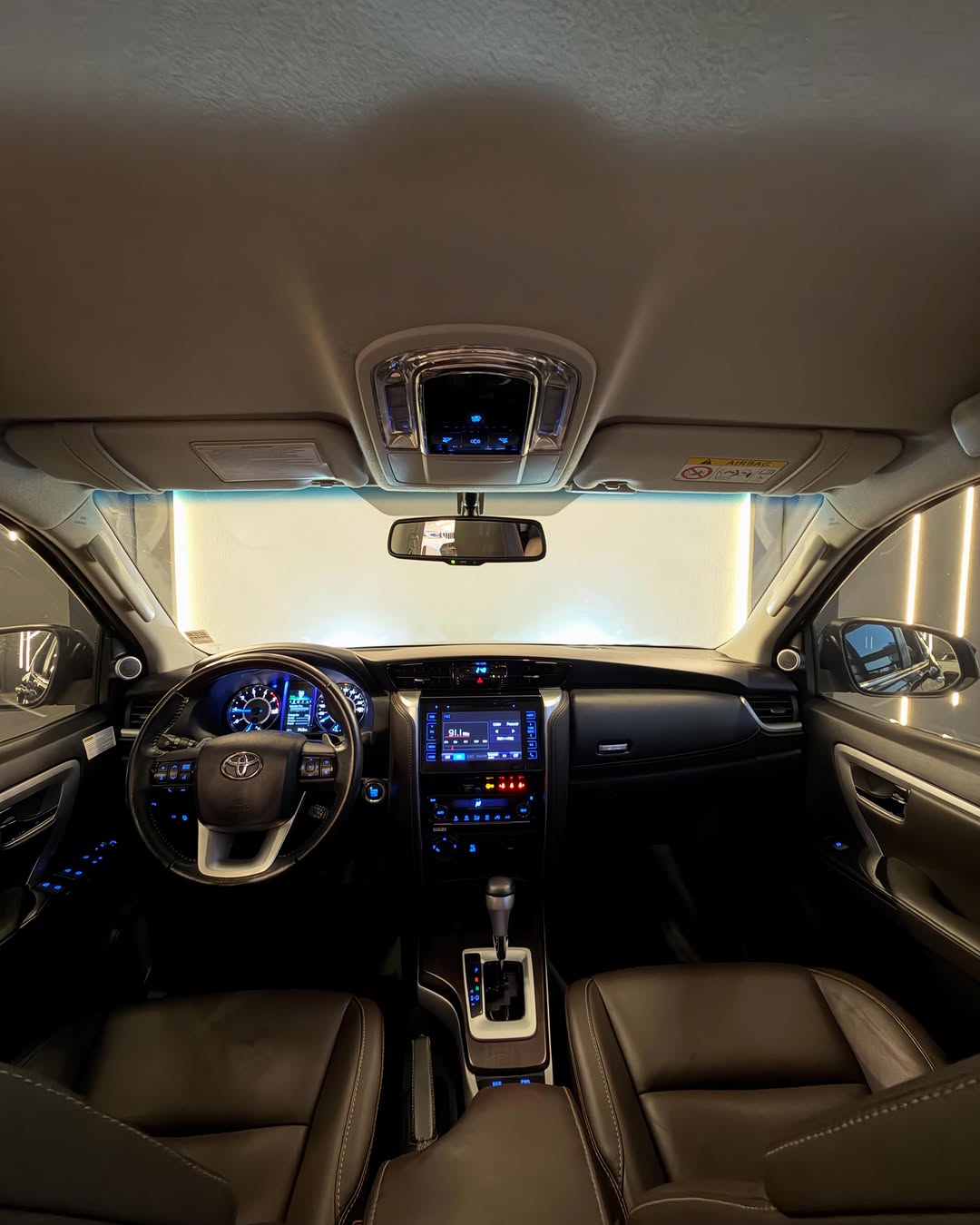 TOYOTA HILUX SW4 SRX - Imagem 3