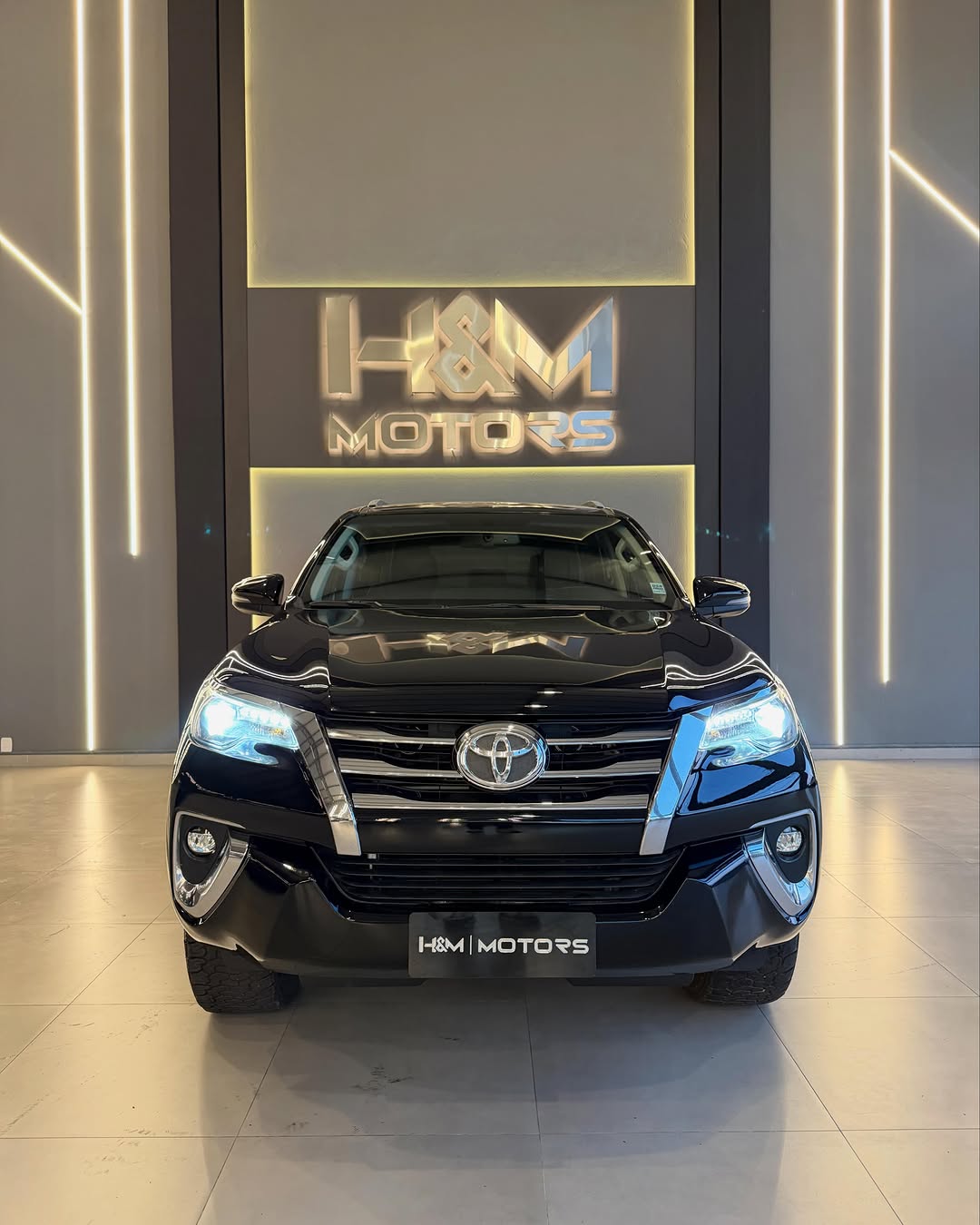 TOYOTA HILUX SW4 SRX - Imagem 7