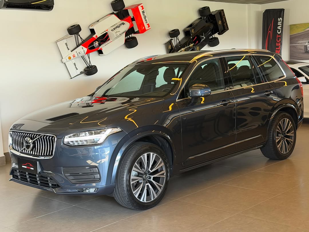 VOLVO XC90 T6 MOMENTUM - Imagem 1