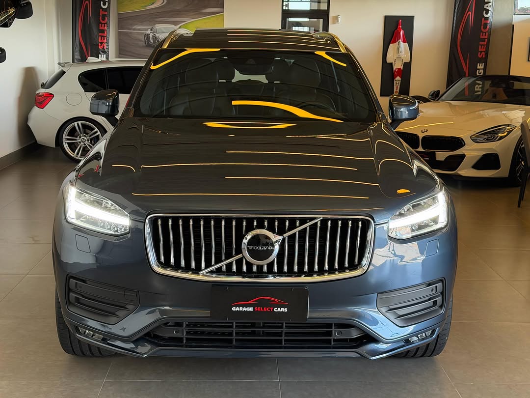 VOLVO XC90 T6 MOMENTUM - Imagem 2