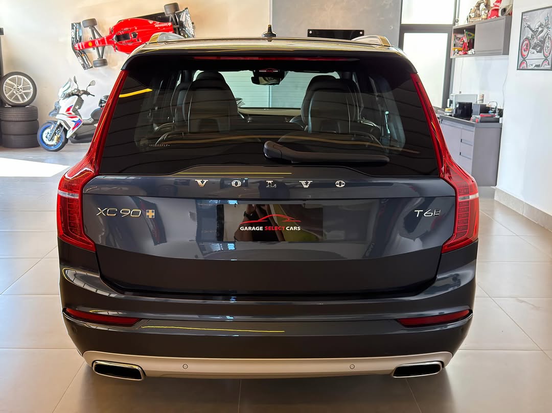 VOLVO XC90 T6 MOMENTUM - Imagem 5