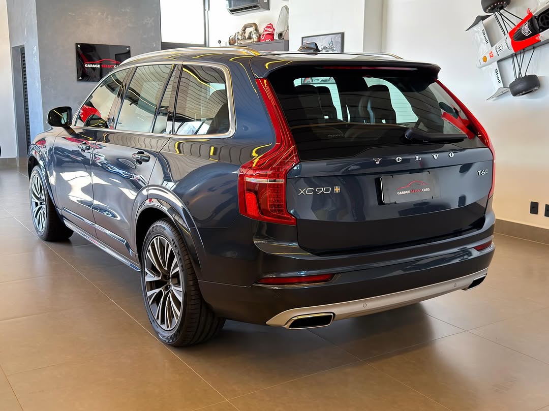 VOLVO XC90 T6 MOMENTUM - Imagem 6