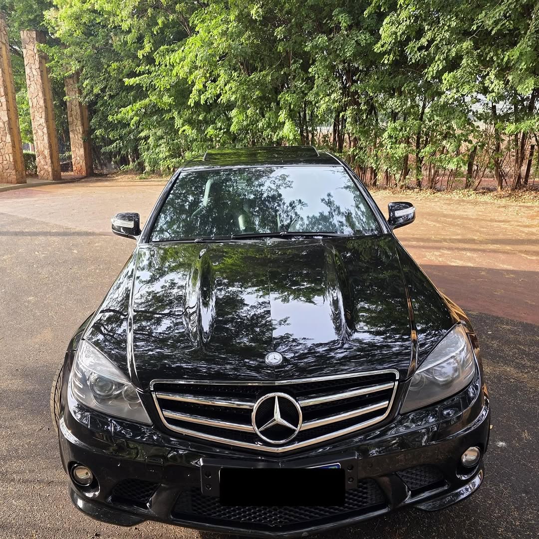 MERCEDES-BENZ C63 AMG - Imagem 4