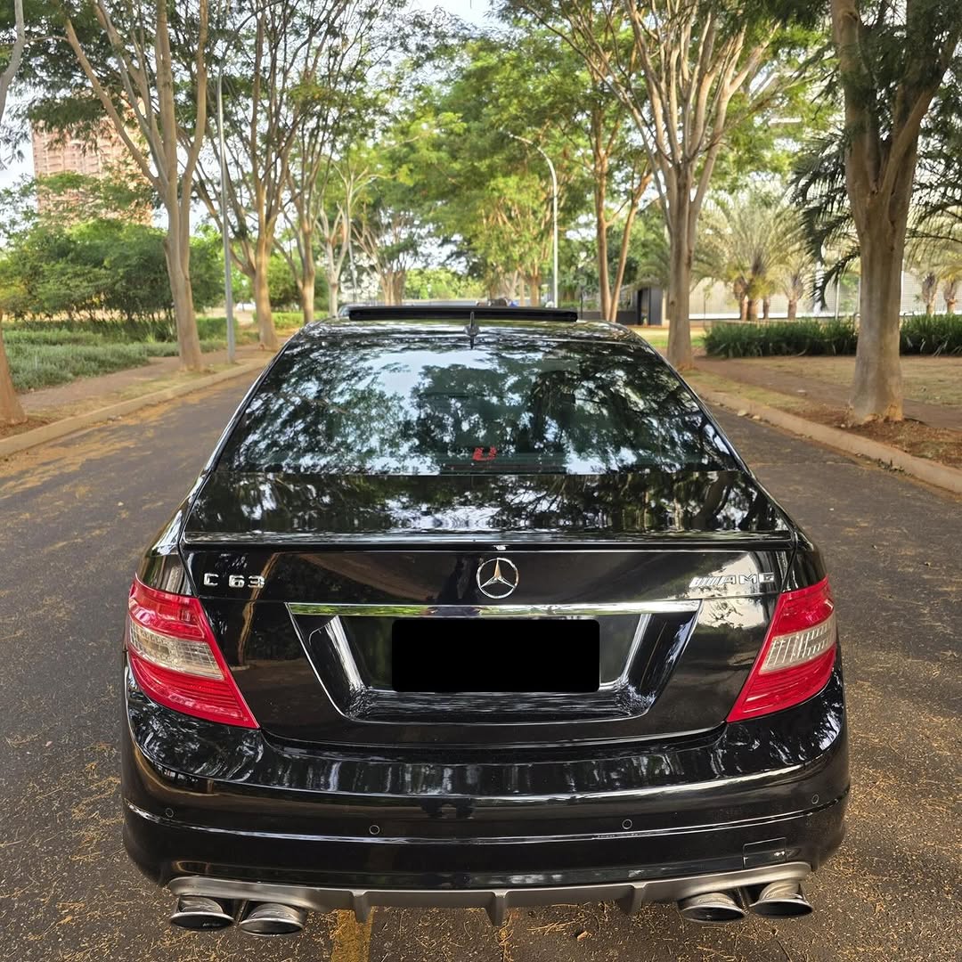 MERCEDES-BENZ C63 AMG - Imagem 5