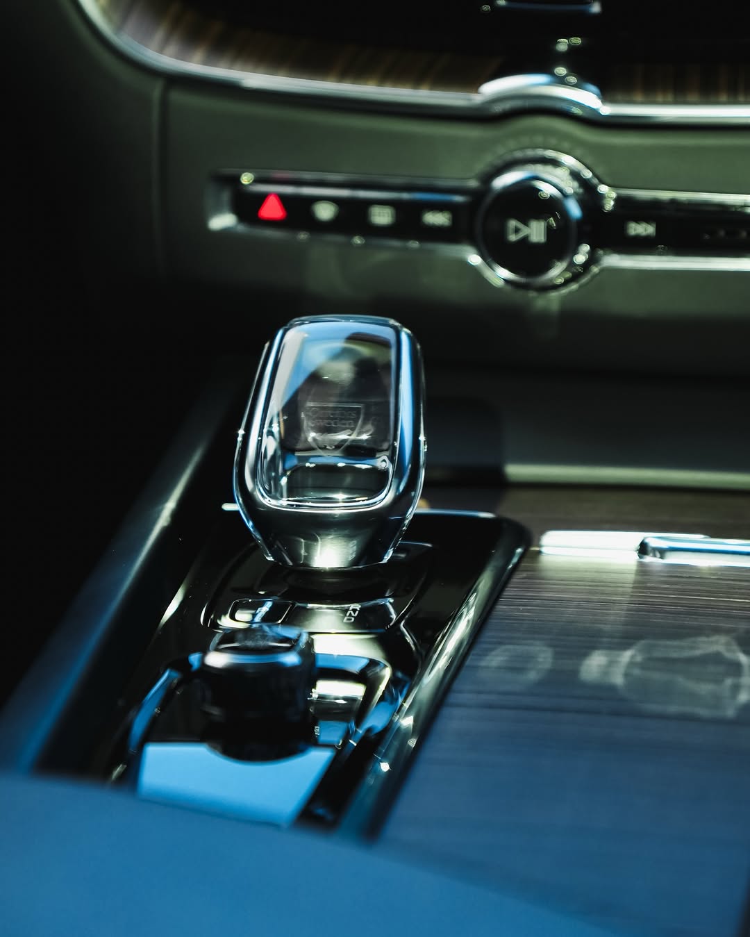 VOLVO XC60 T8 HYBRID INSCRIPTION AWD - Imagem 6