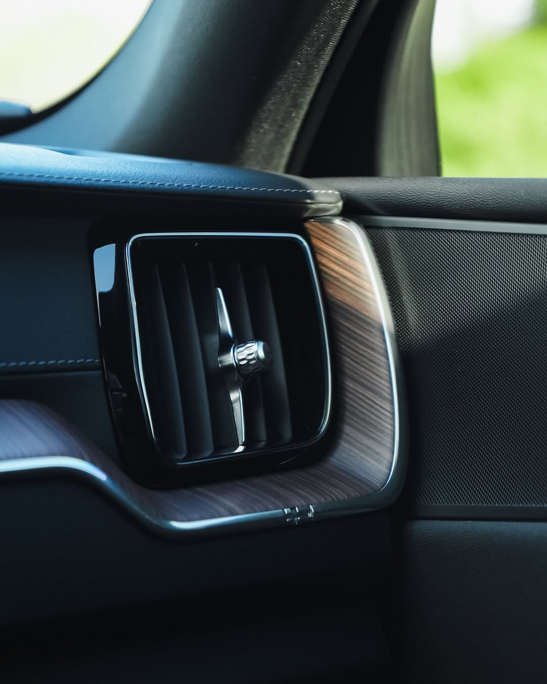 VOLVO XC60 T8 HYBRID INSCRIPTION AWD - Imagem 7