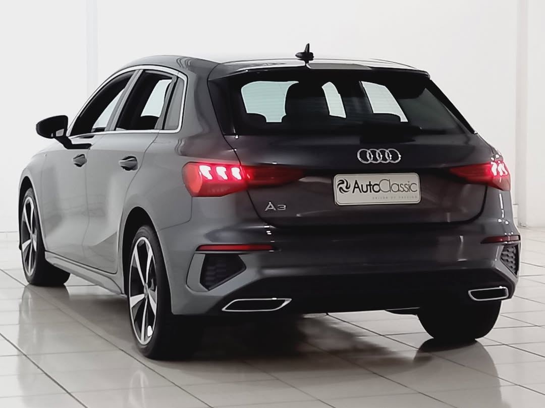 AUDI A3 SPORTBACK S-LINE - Imagem 5