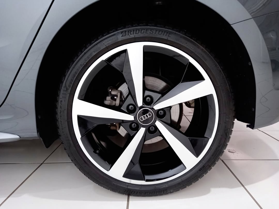 AUDI A3 SPORTBACK S-LINE - Imagem 10