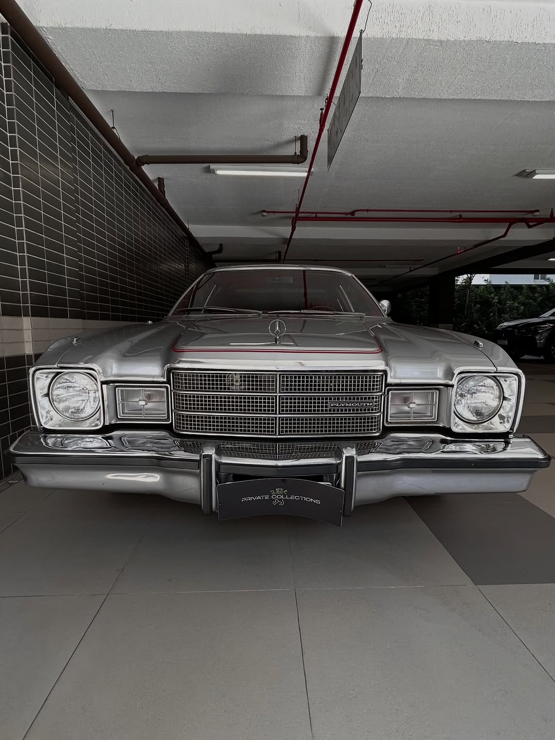 PLYMOUTH VOLARE PREMIER COUPÉ - Imagem 2