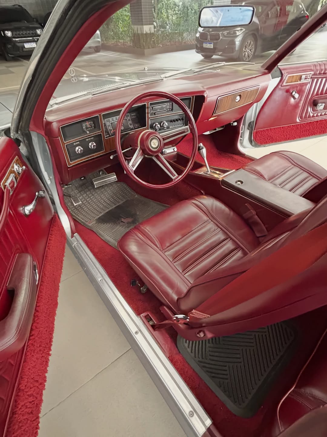 PLYMOUTH VOLARE PREMIER COUPÉ - Imagem 13