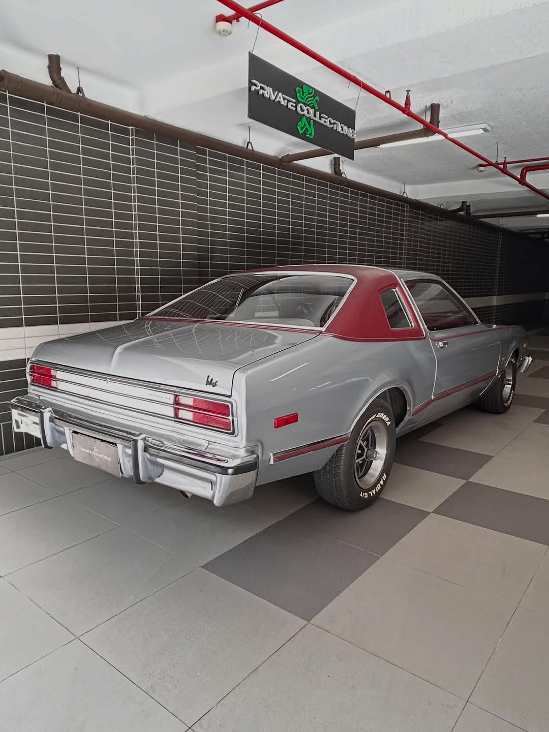 PLYMOUTH VOLARE PREMIER COUPÉ - Imagem 9