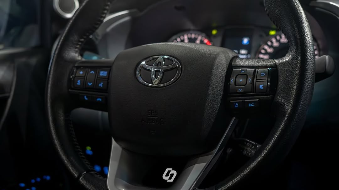 TOYOTA HILUX SRX - Imagem 20