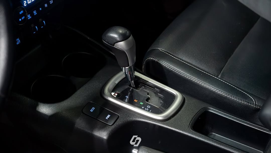 TOYOTA HILUX SRX - Imagem 8