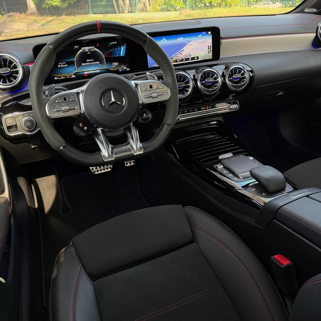 MERCEDES-BENZ CLA 45S AMG - Imagem 7