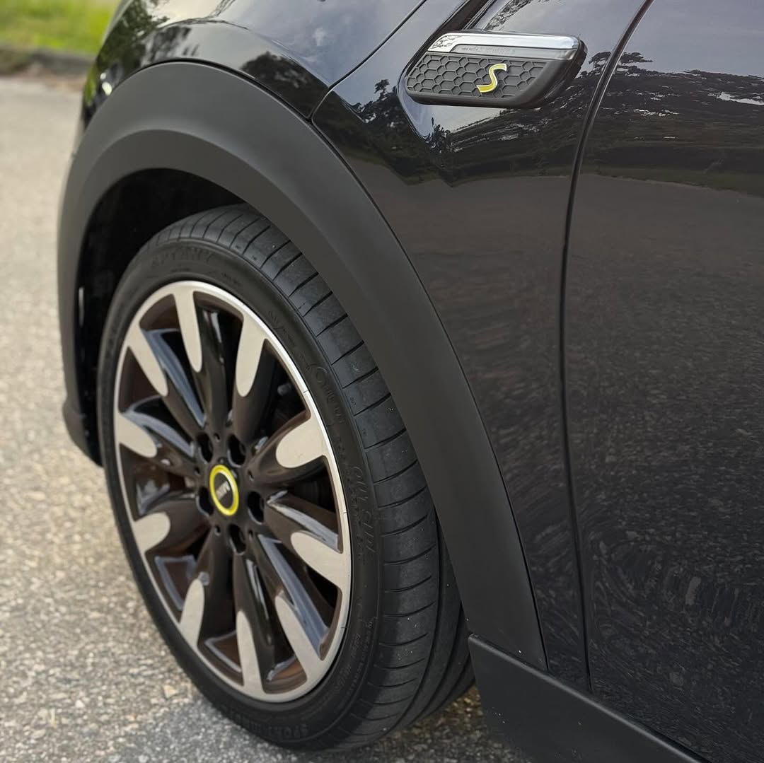 MINI COOPER SE EXCLUSIVE - Imagem 6