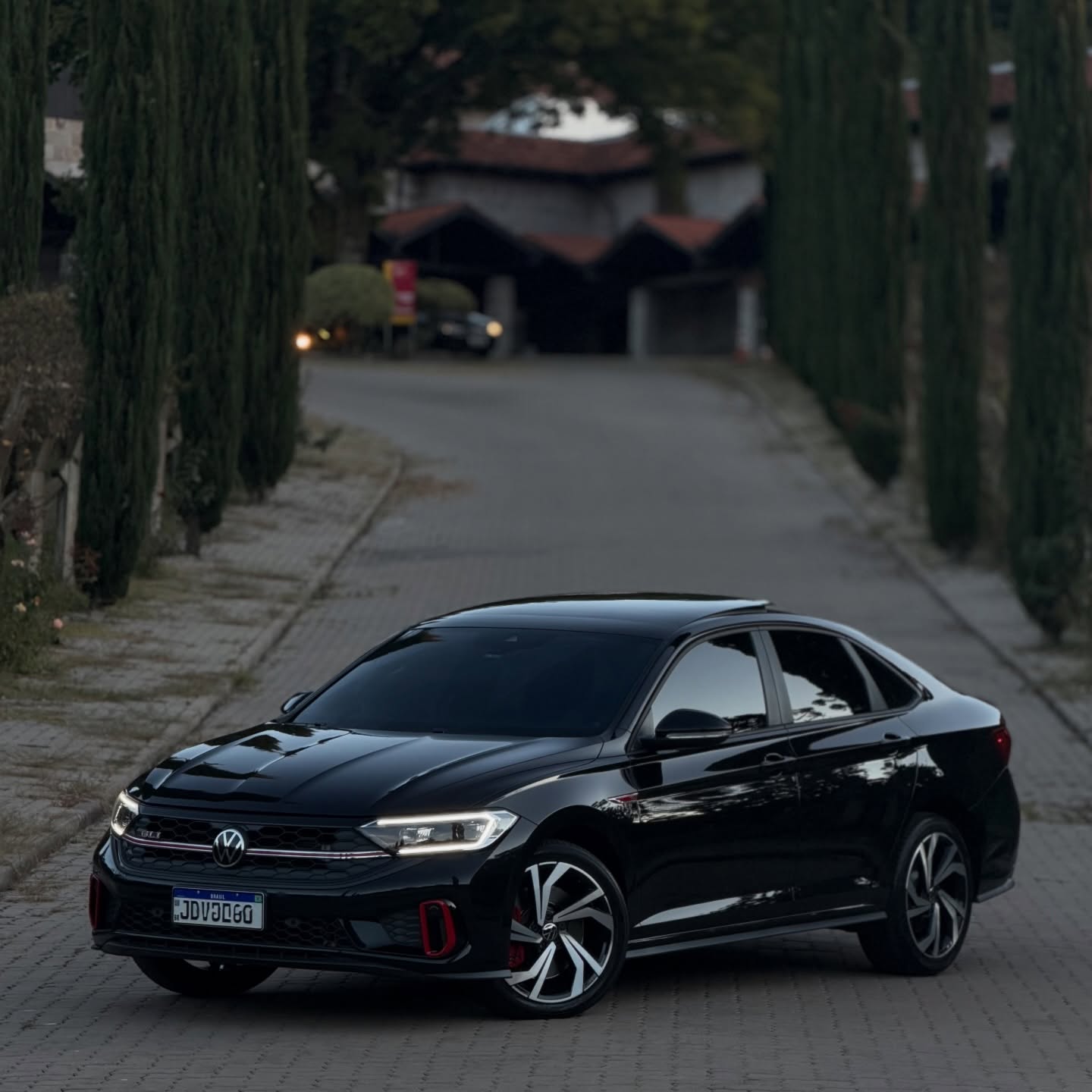 VOLKSWAGEN JETTA GLI - Imagem 16