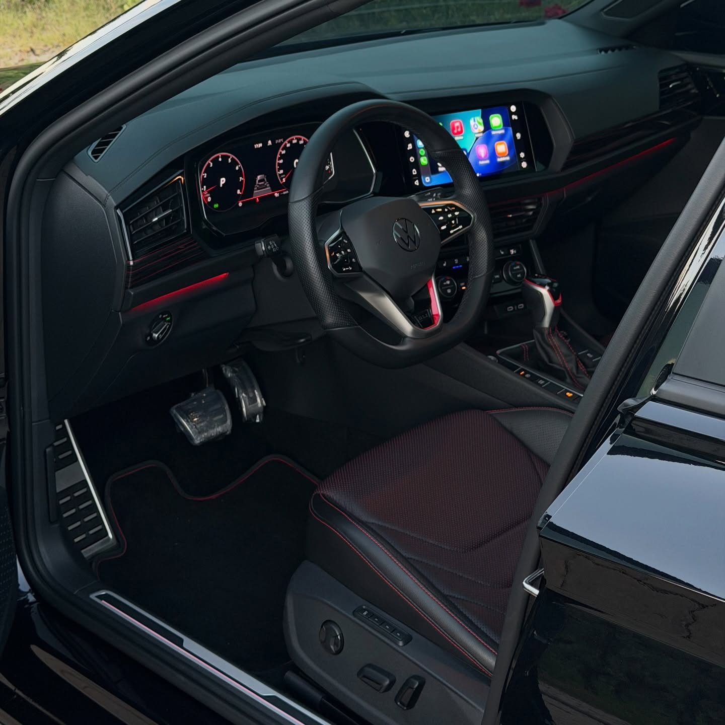 VOLKSWAGEN JETTA GLI - Imagem 5