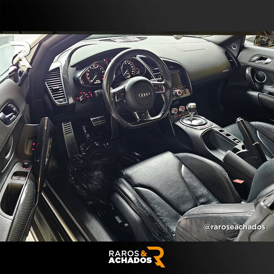 AUDI R8 SPYDER V10 QUATTRO - Imagem 11