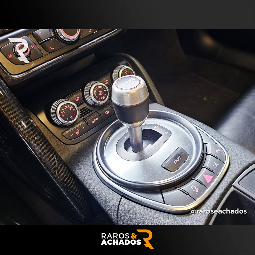 AUDI R8 SPYDER V10 QUATTRO - Imagem 14