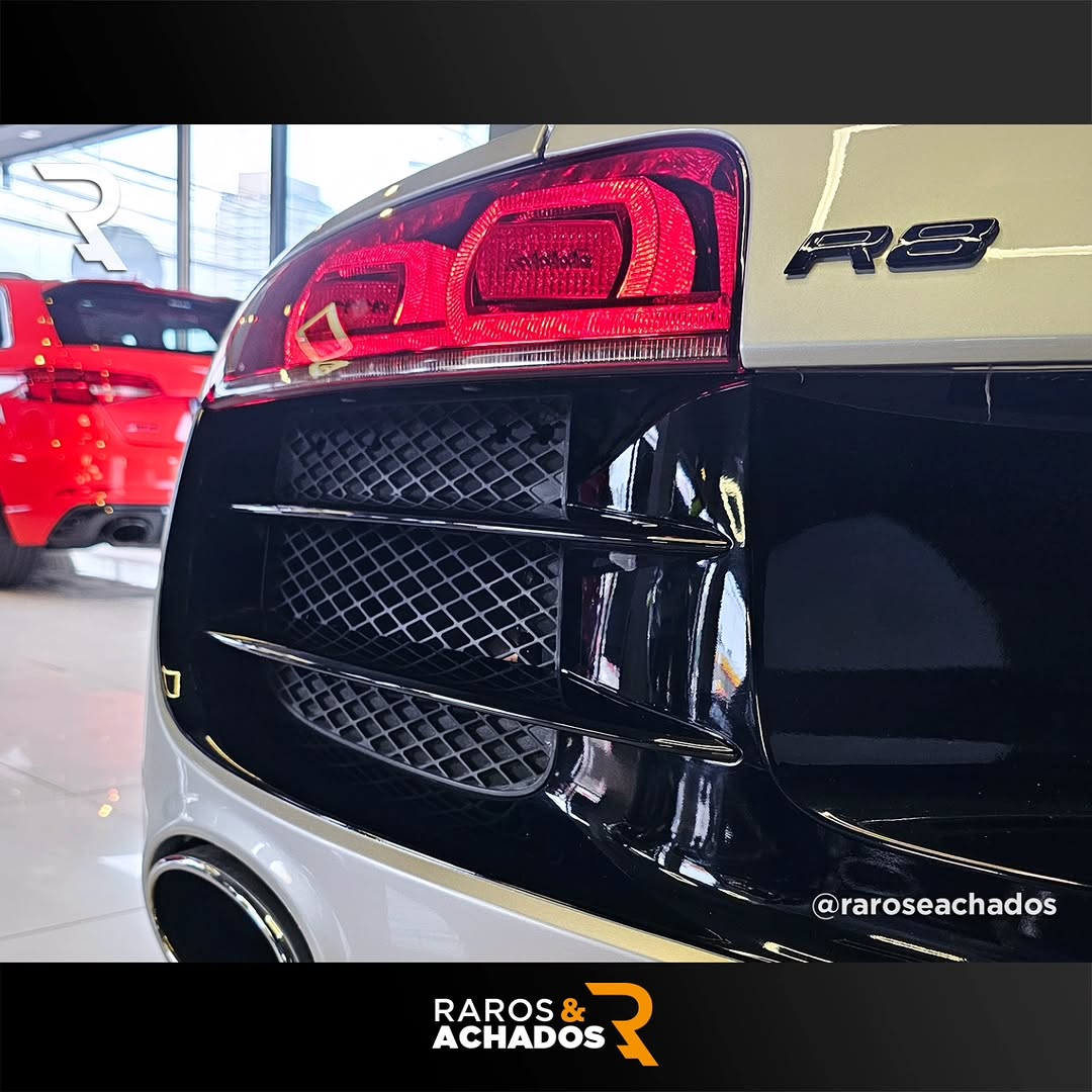 AUDI R8 SPYDER V10 QUATTRO - Imagem 18
