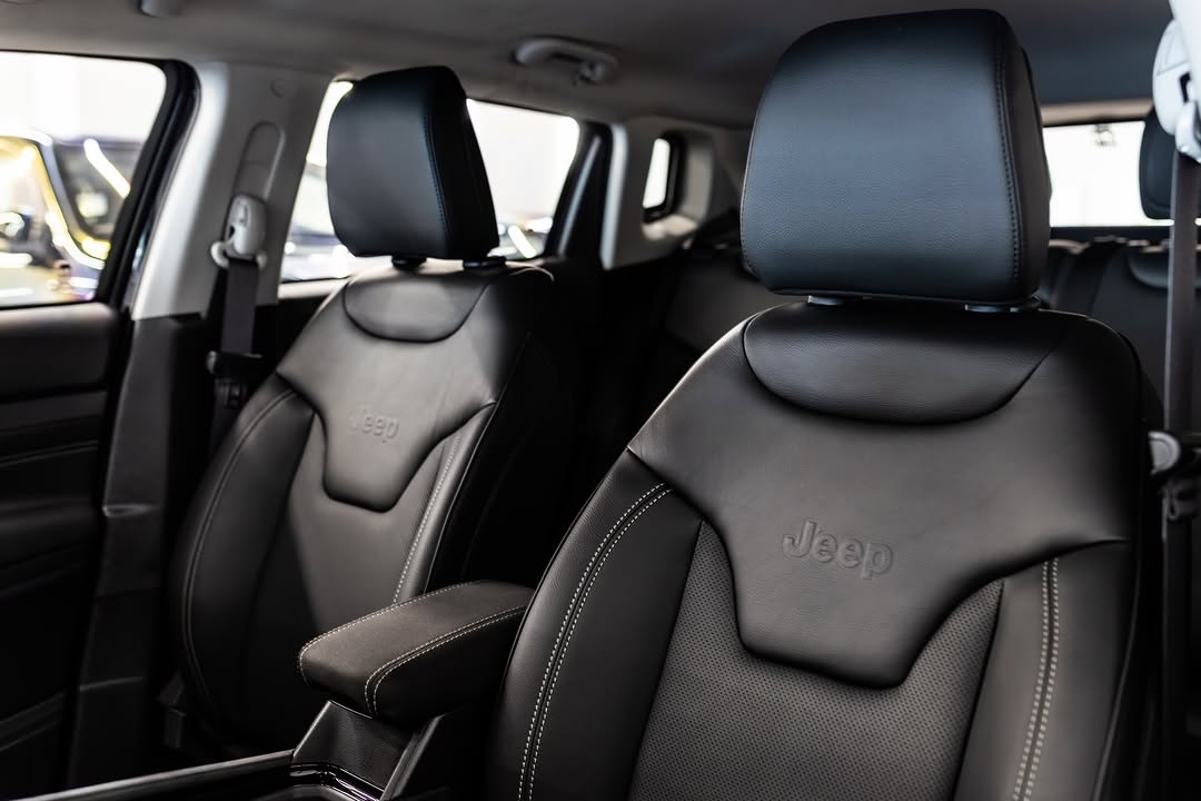 JEEP COMPASS SPORT 1.3T - Imagem 8