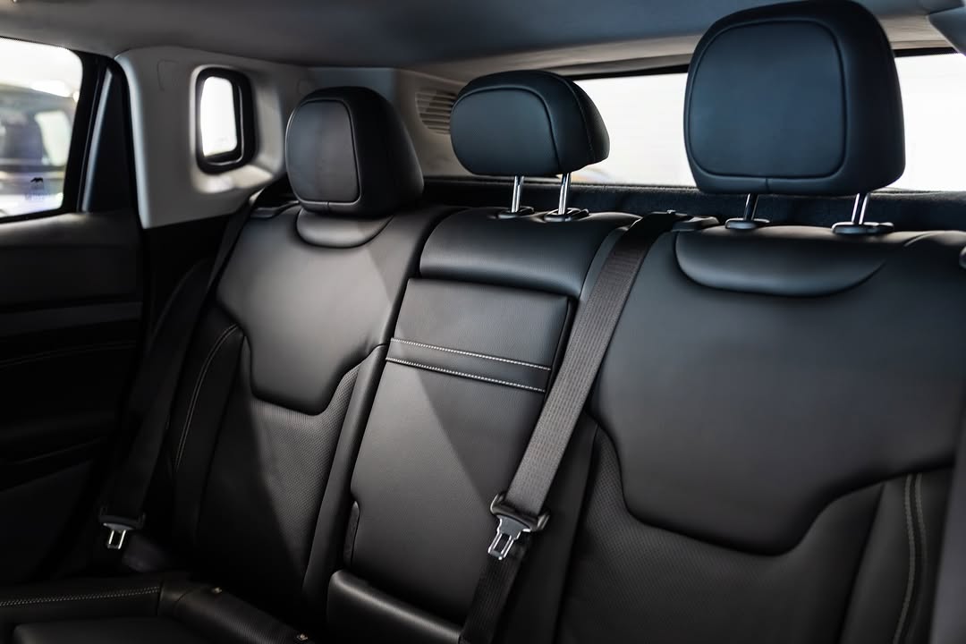 JEEP COMPASS SPORT 1.3T - Imagem 9
