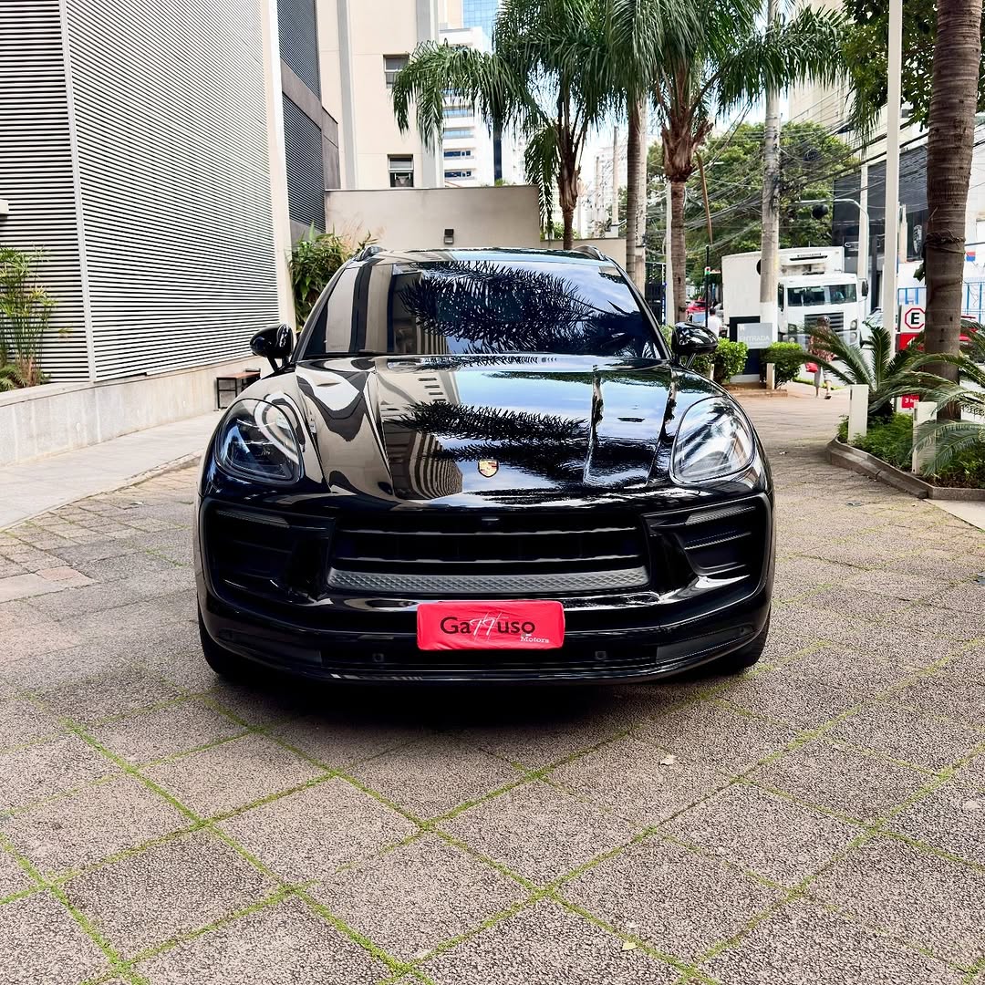 PORSCHE MACAN TOURING - Imagem 2