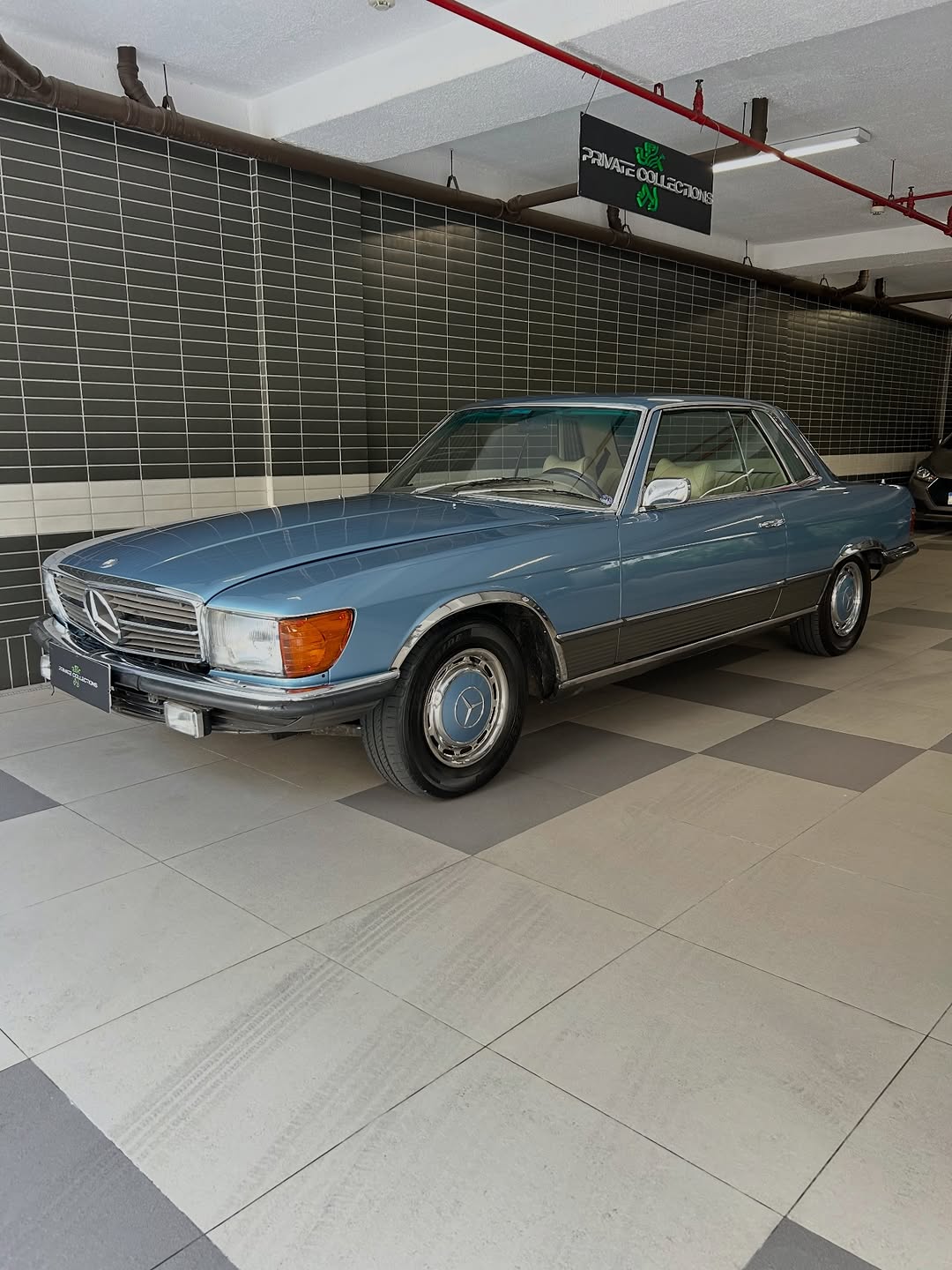 MERCEDES-BENZ 350SLC - Imagem 1