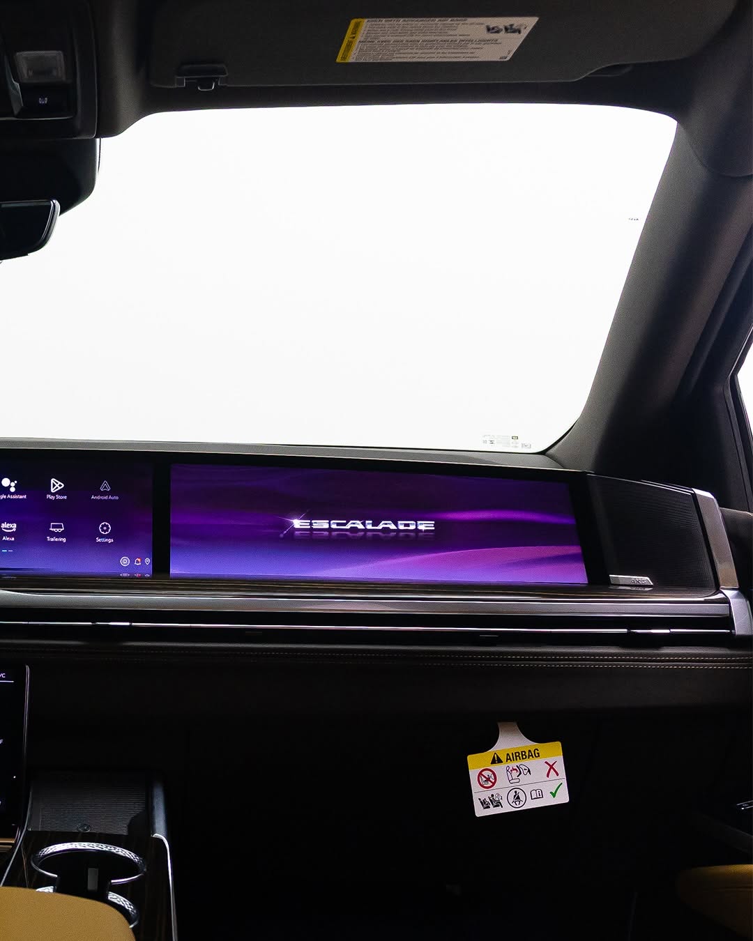 CADILLAC ESCALADE ESV PREMIUM LUXURY - Imagem 4