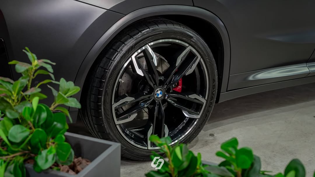 BMW X4 M40I SPECIAL EDITION - Imagem 17