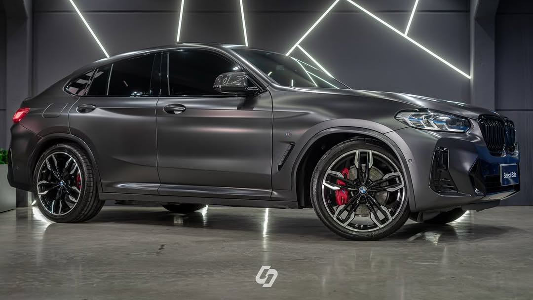 BMW X4 M40I SPECIAL EDITION - Imagem 19