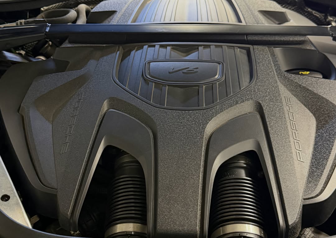 PORSCHE PANAMERA 4S - Imagem 15