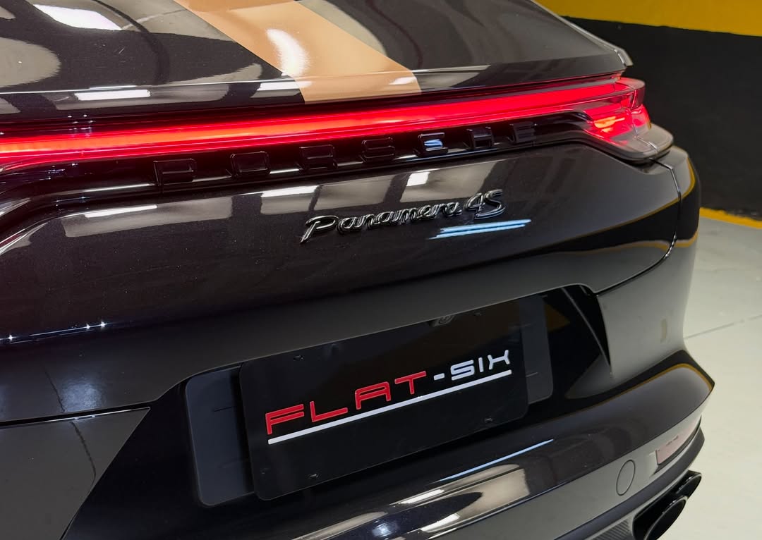 PORSCHE PANAMERA 4S - Imagem 8