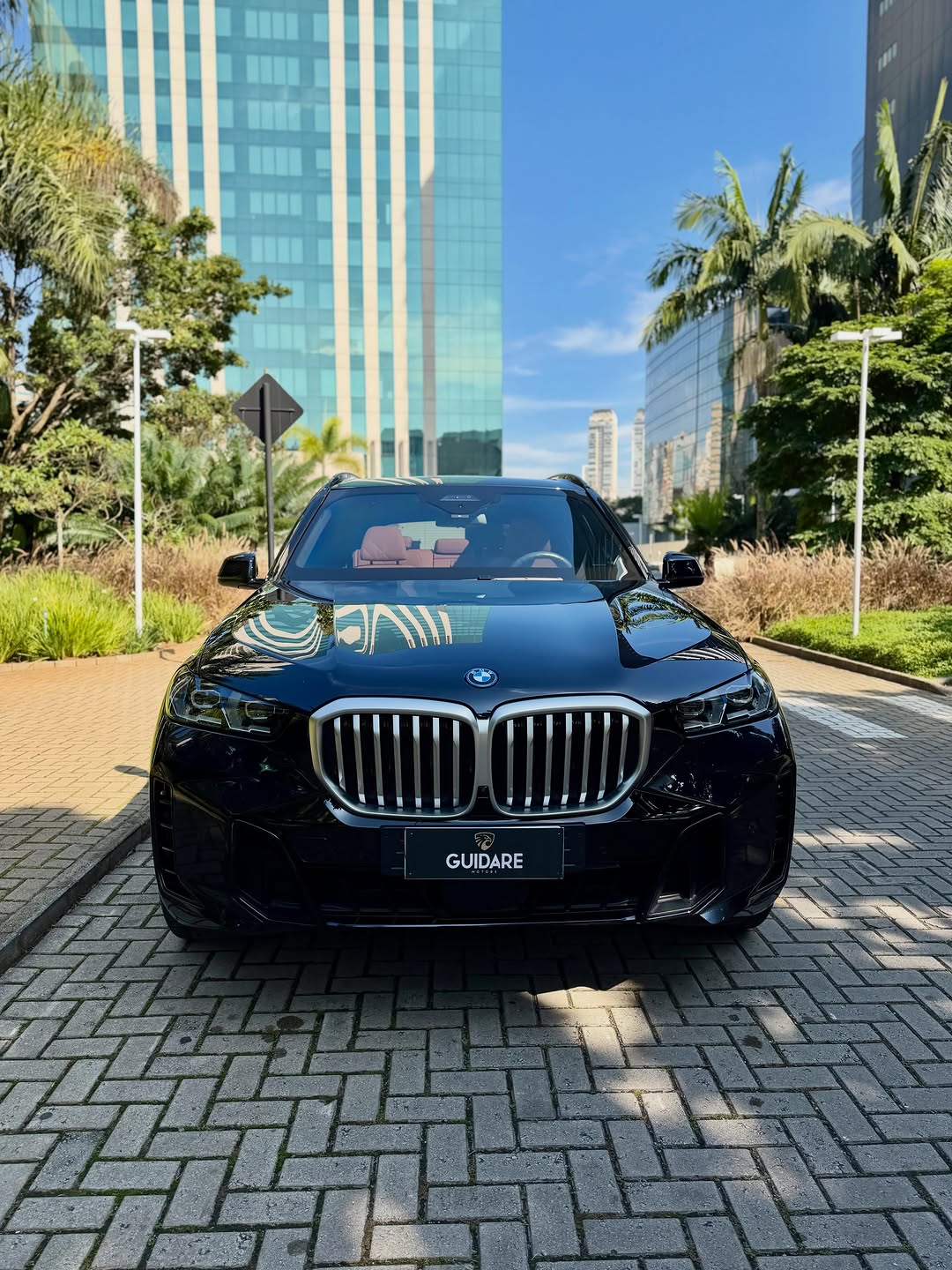 BMW X5 M SPORT50E - Imagem 7