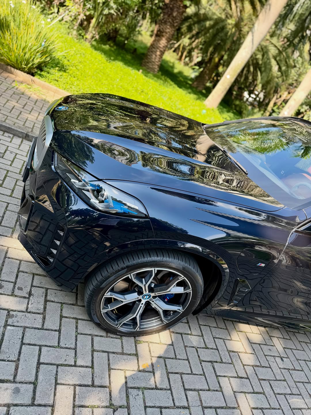 BMW X5 M SPORT50E - Imagem 8