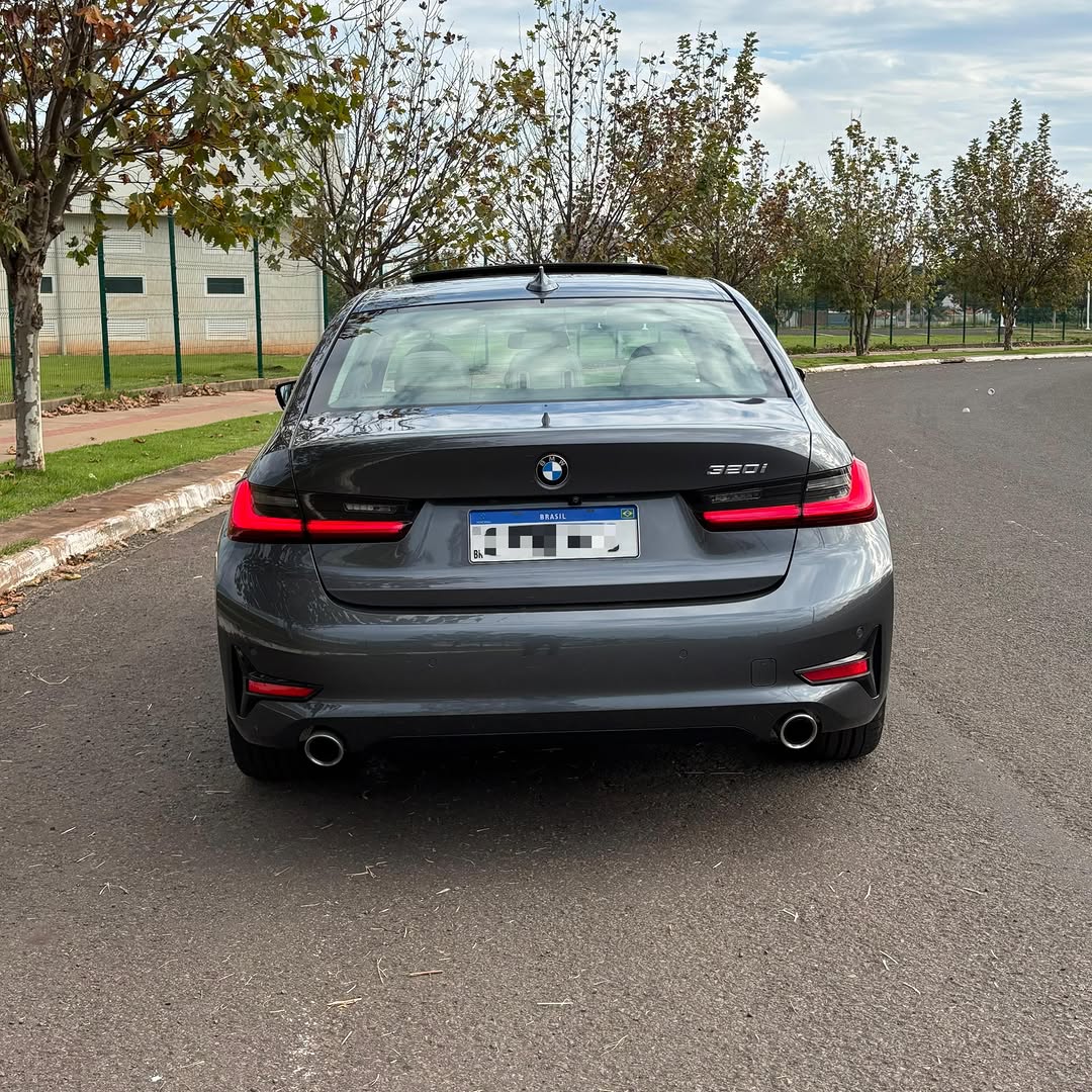 BMW 320I SPORT GP - Imagem 6