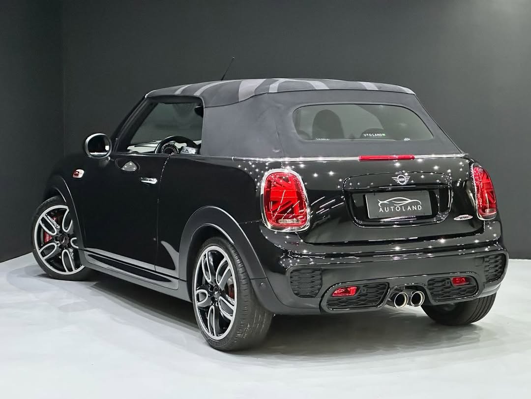 MINI COOPER JOHN COOPER WORKS CABRIO - Imagem 4