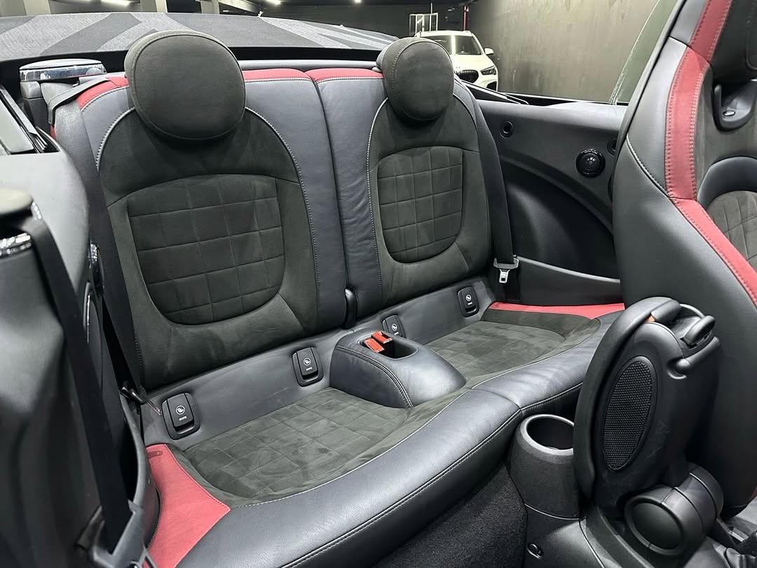 MINI COOPER JOHN COOPER WORKS CABRIO - Imagem 10